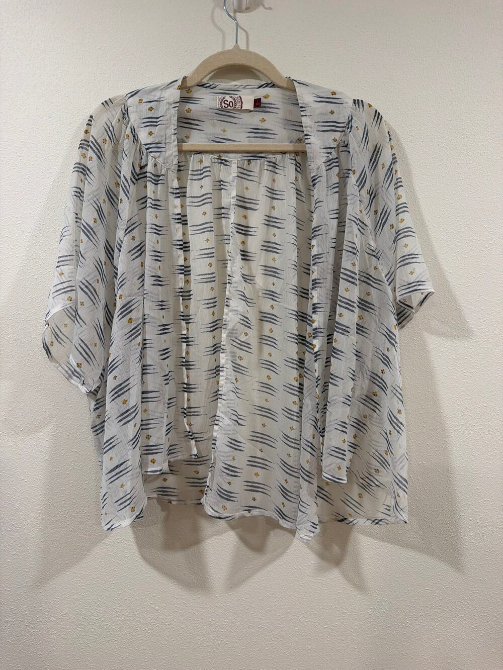 SO Open Front Blouse XL Short Sleeve Sheer Patterned White Blue Yellow